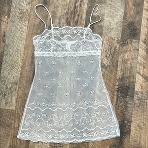 Victoria Secret’s White Lace Mesh Embroidered Dress Small